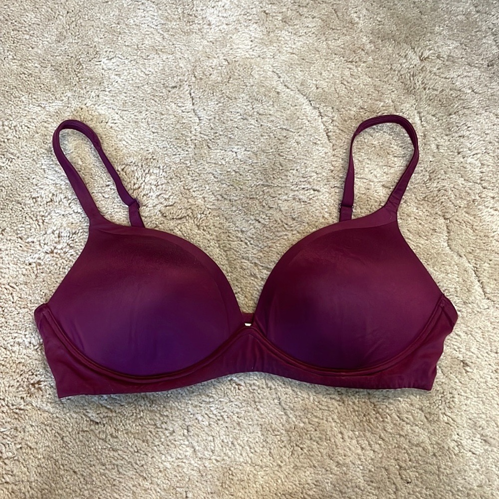 Body by Victoria wireless 36C bra